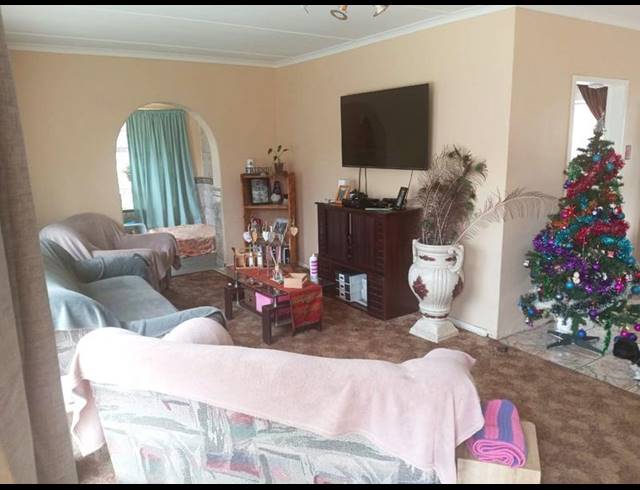 3 BEDROOM HOUSE FOR SALE IN MINNEBRONNE